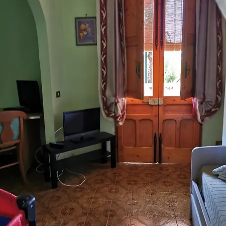 House A & N Lendinuso