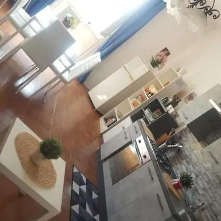 House Romina * Lendinuso
